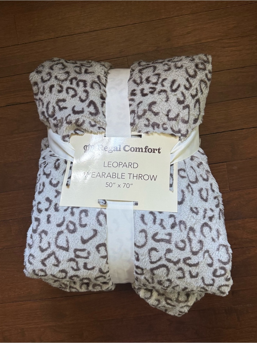Leopard Wearable Throw - Cream & Brown